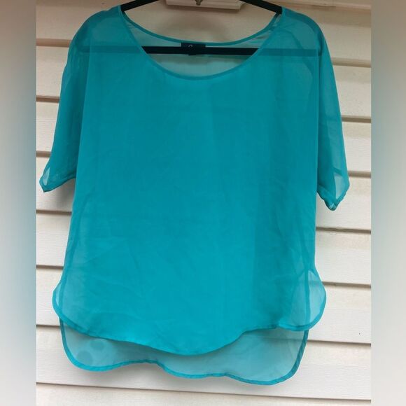 Aqua turquoise short sleeved sheer, high low blouse, size Small - Picture 4 of 6